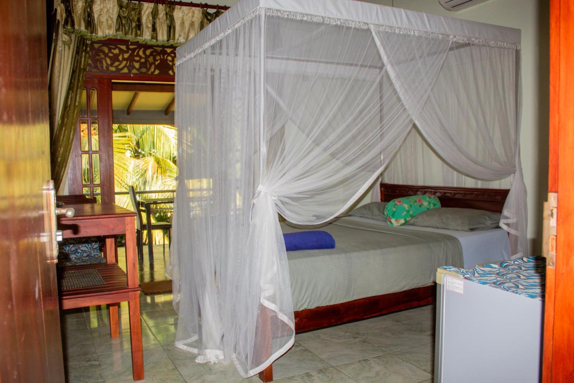 Mahi Villa Bentota Exteriör bild
