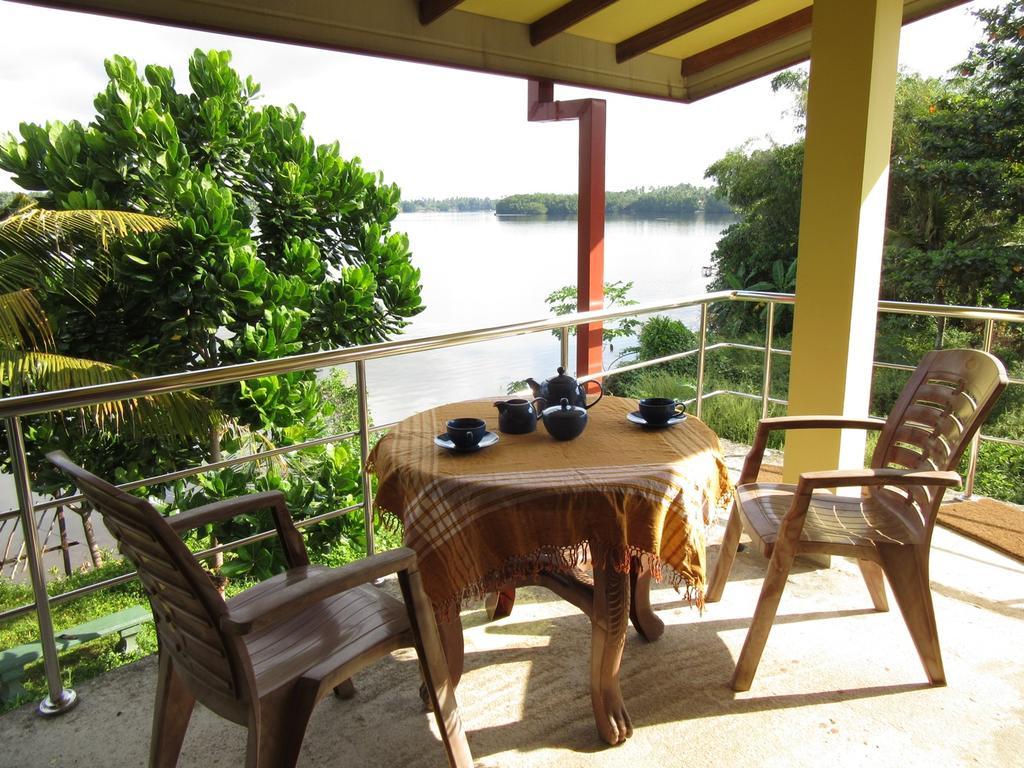 Mahi Villa Bentota Exteriör bild