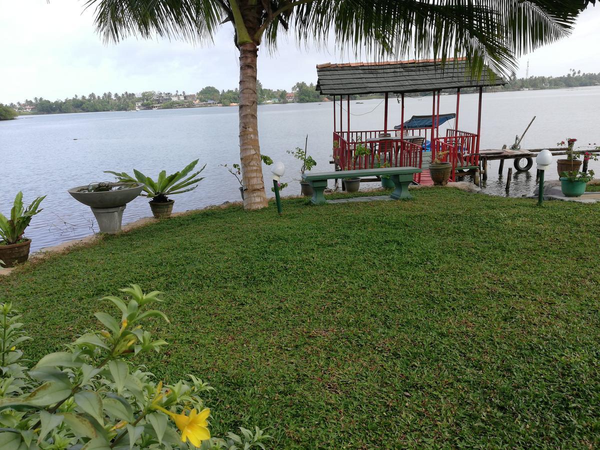 Mahi Villa Bentota Exteriör bild